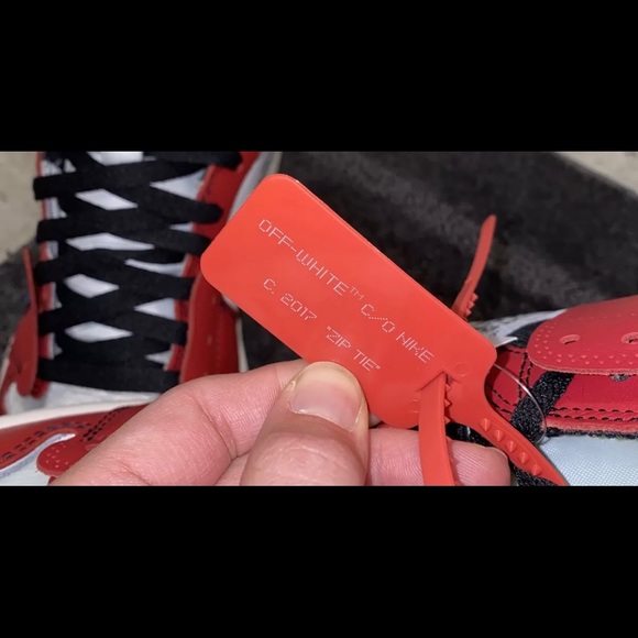 COPY - Off white Chicago jordan ones. main image 15